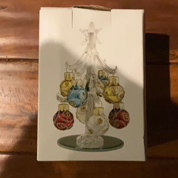 LS Arts 4” Silver Tree with 8 Ornaments - NIB - Picture 1 of 6